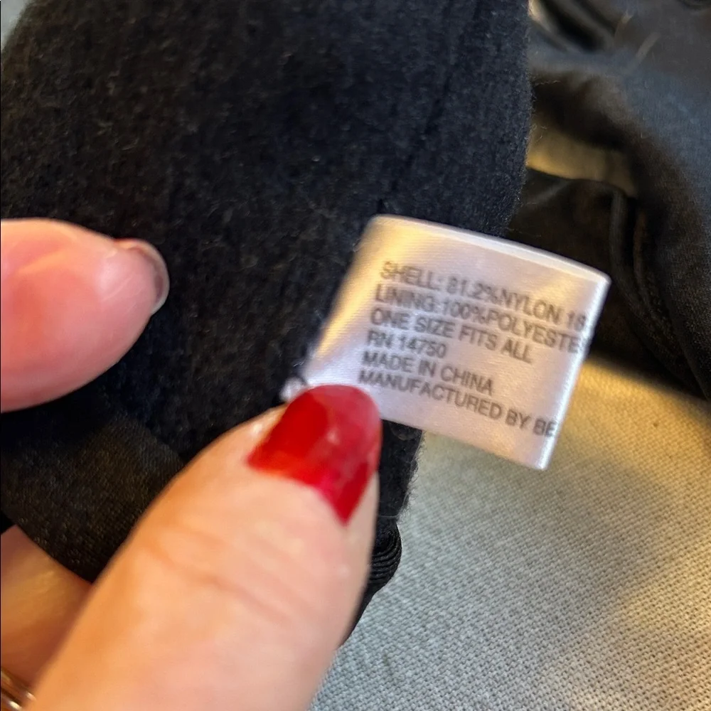 Berkshire Dressy Black Women's Gloves; Perfect Condition;Made of Nylon Spandex.